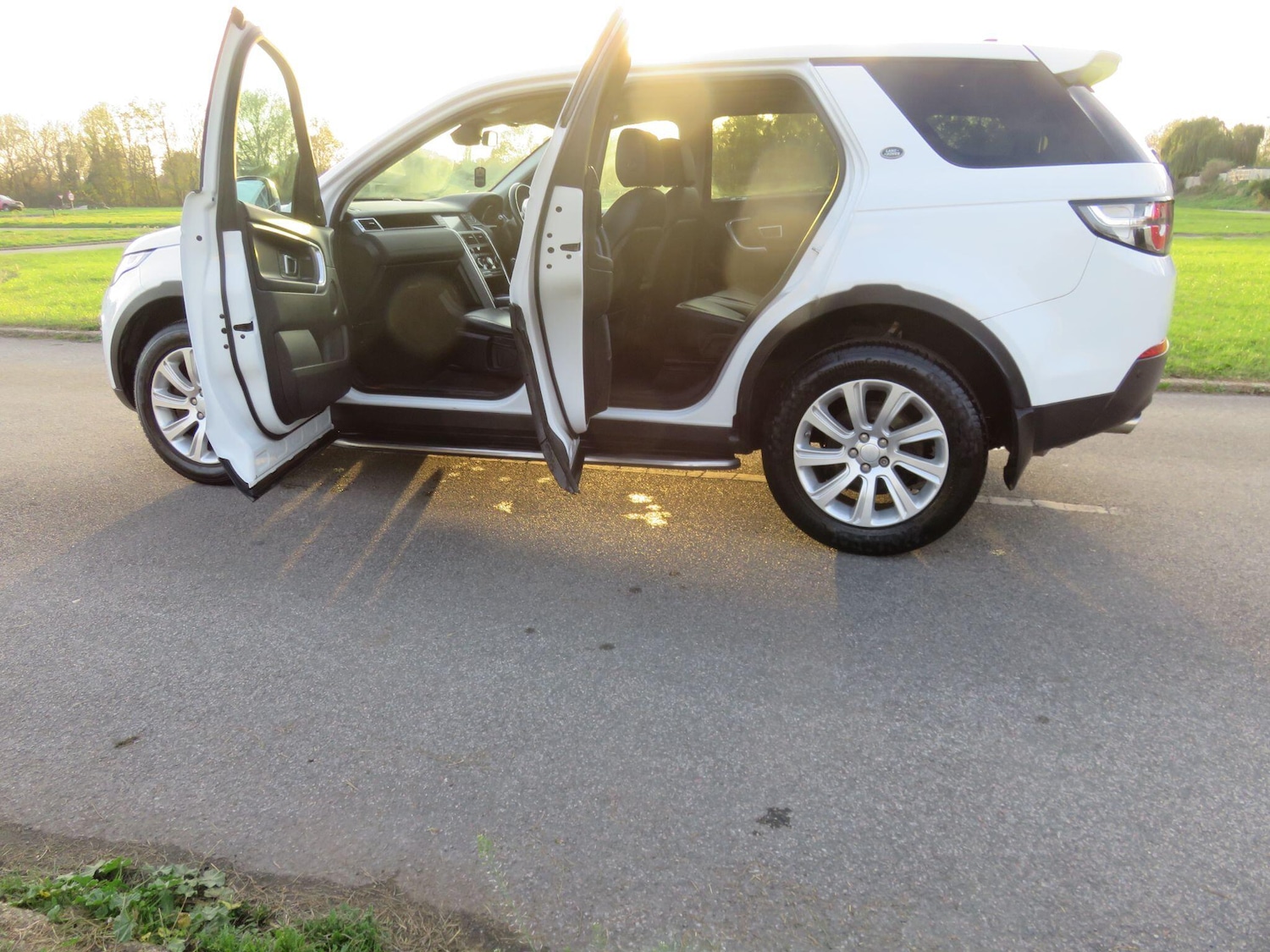 Used Land Rover Discovery Sport 2016 for sale - 76561140: Photo 17