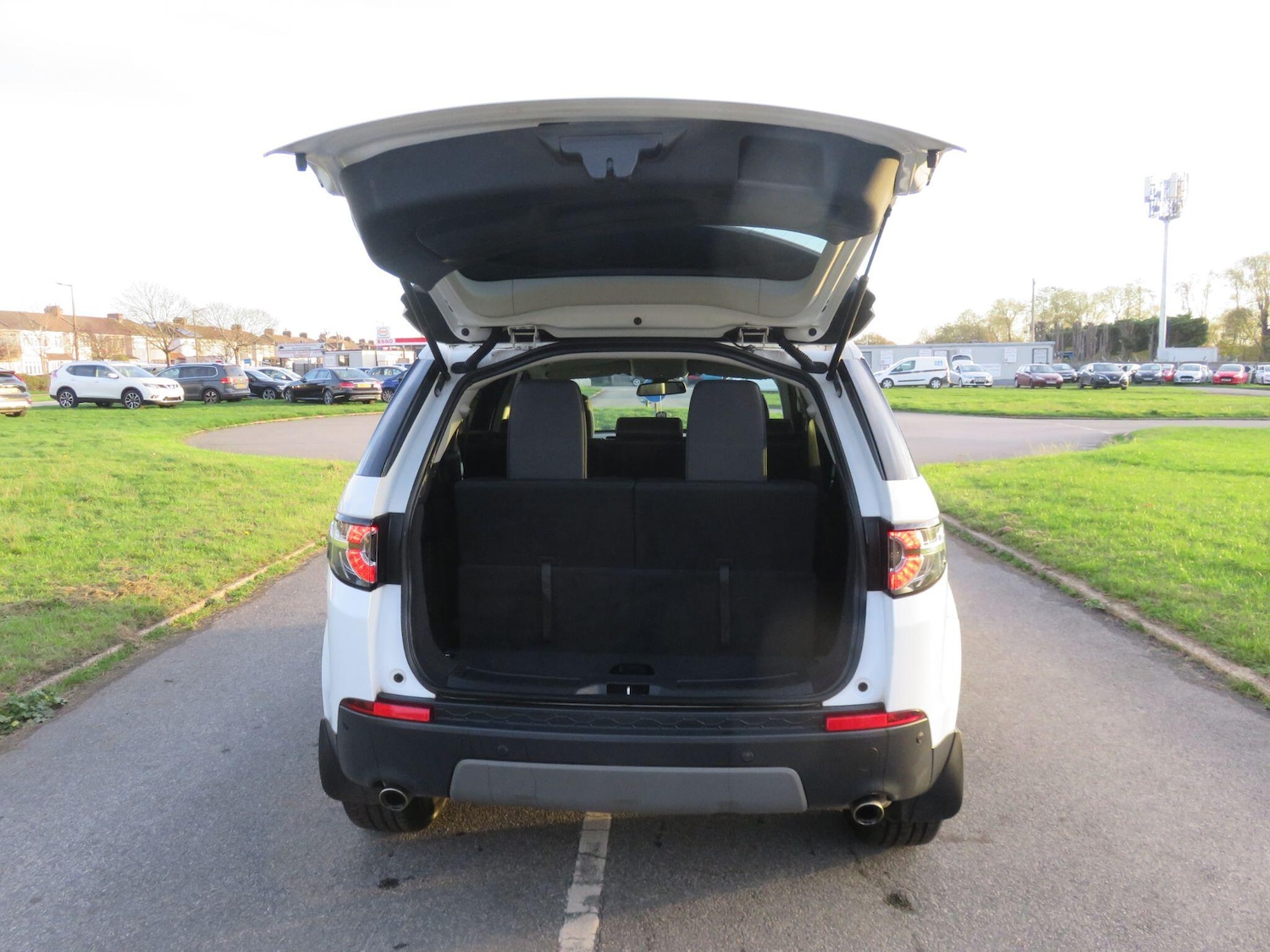 Used Land Rover Discovery Sport 2016 for sale - 76561140: Photo 18