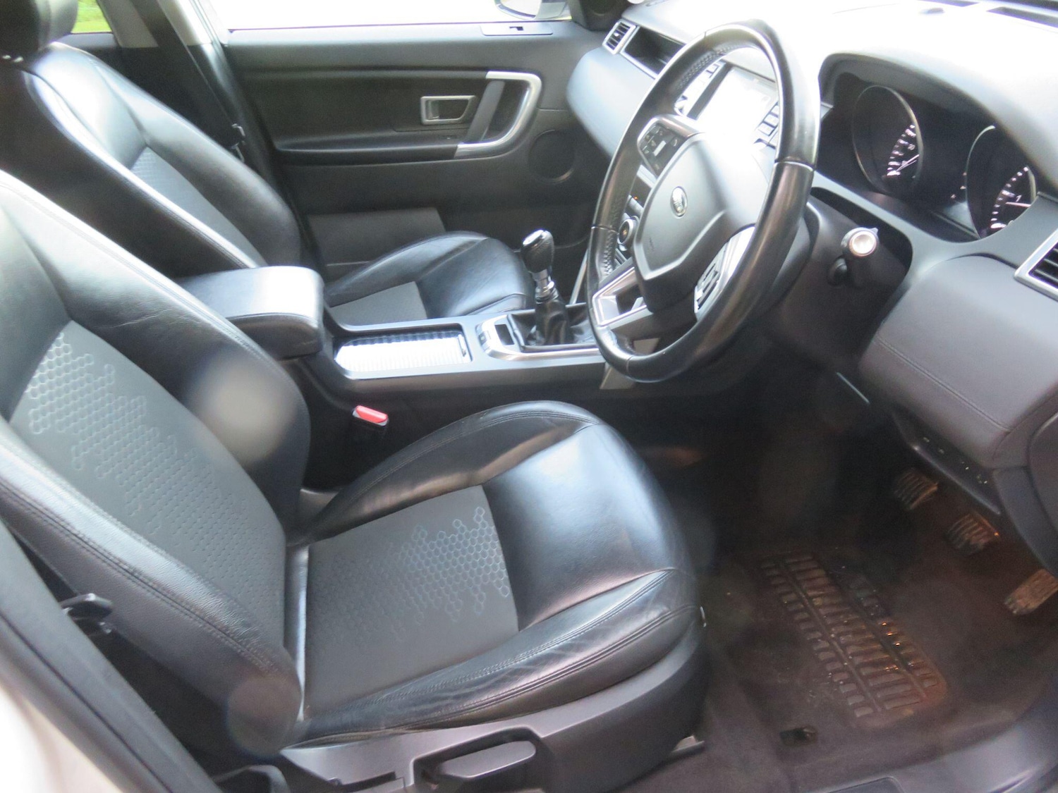 Used Land Rover Discovery Sport 2016 for sale - 76561140: Photo 21