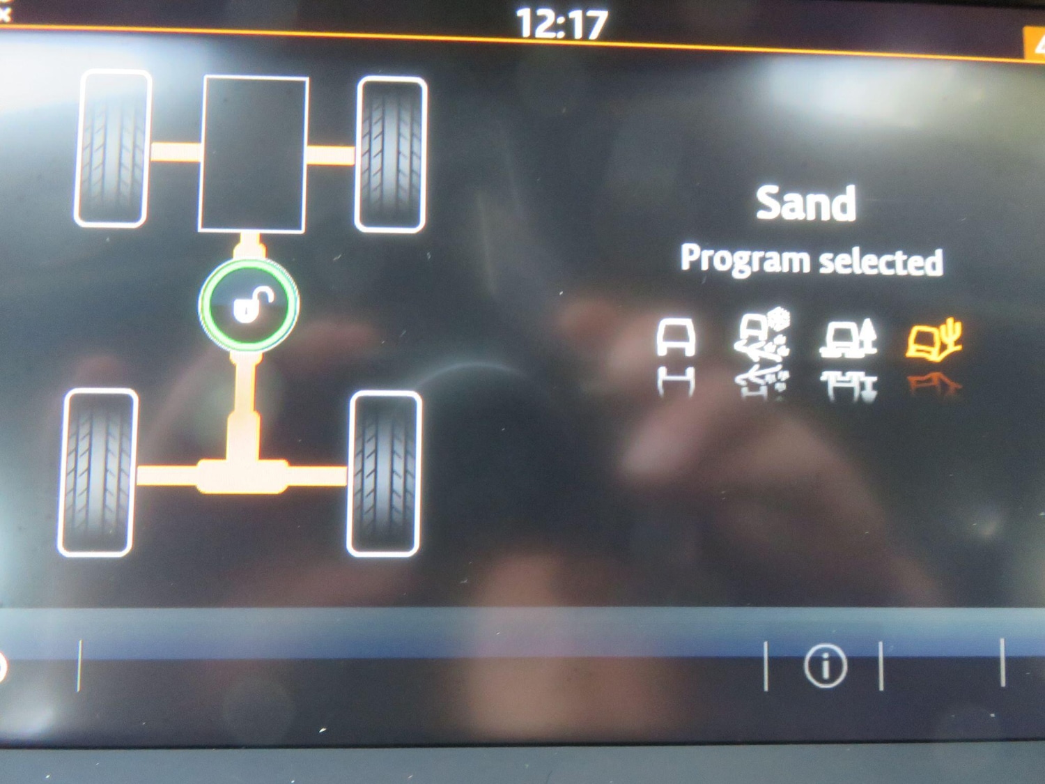 Used Land Rover Discovery Sport 2016 for sale - 76561140: Photo 33