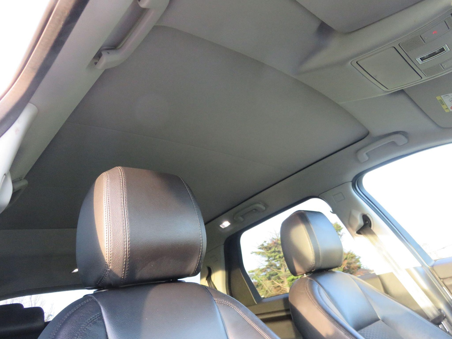 Used Land Rover Discovery Sport 2016 for sale - 76561140: Photo 43