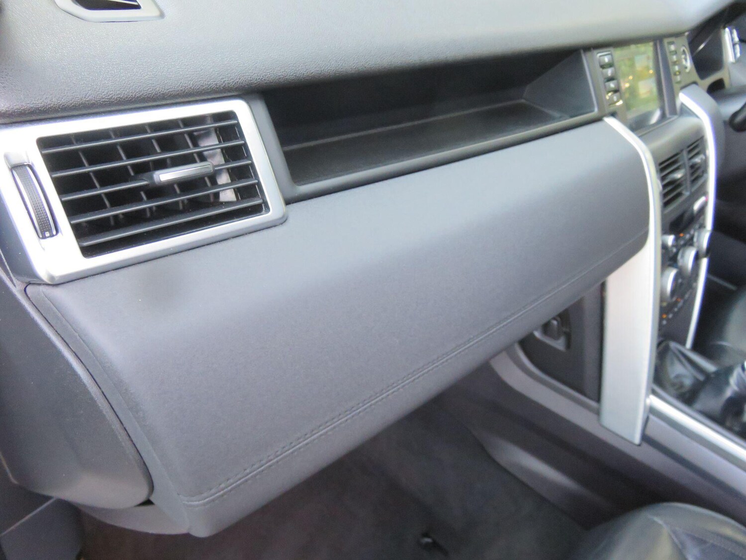 Used Land Rover Discovery Sport 2016 for sale - 76561140: Photo 46