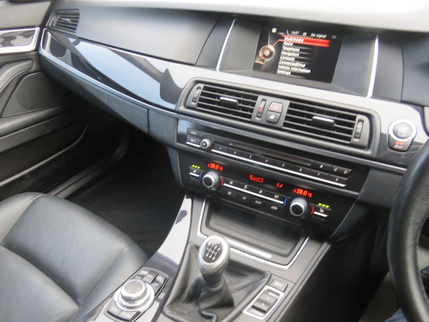 Used BMW 5 Series 2014 for sale - 77202901: Photo 27
