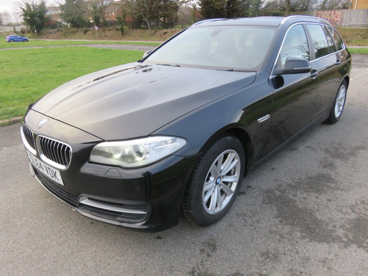 Used BMW 5 Series 2014 for sale - 77202901: Photo 3