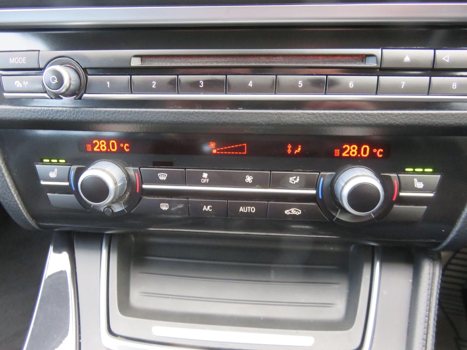 Used BMW 5 Series 2014 for sale - 77202901: Photo 33