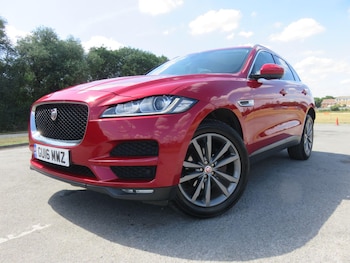 Used Jaguar F-Pace 2016 for sale - 75906202: Photo