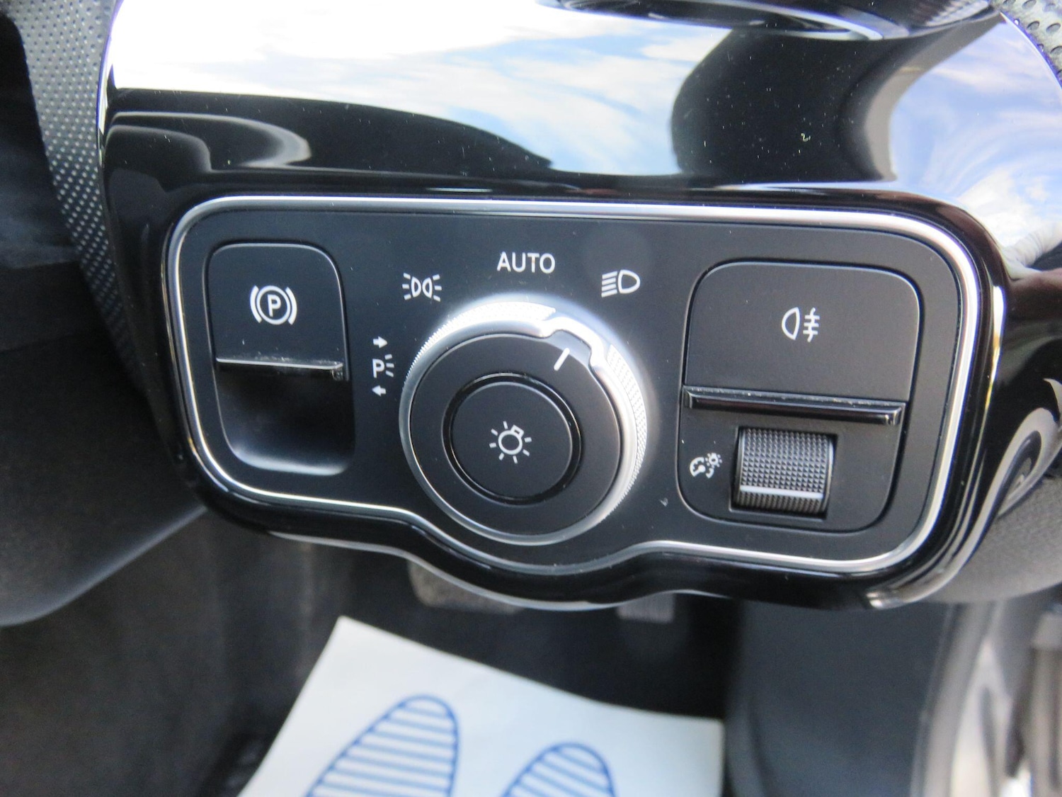 Used Mercedes-Benz A-Class 2018 for sale - 77097716: Photo 43