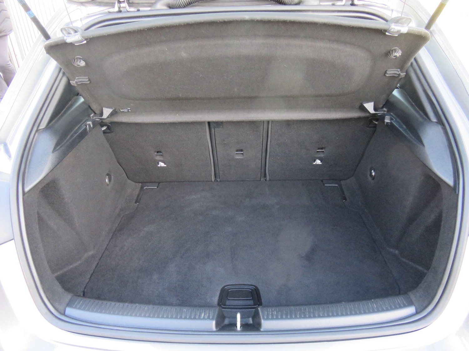 Used Mercedes-Benz A-Class 2018 for sale - 77097716: Photo 56