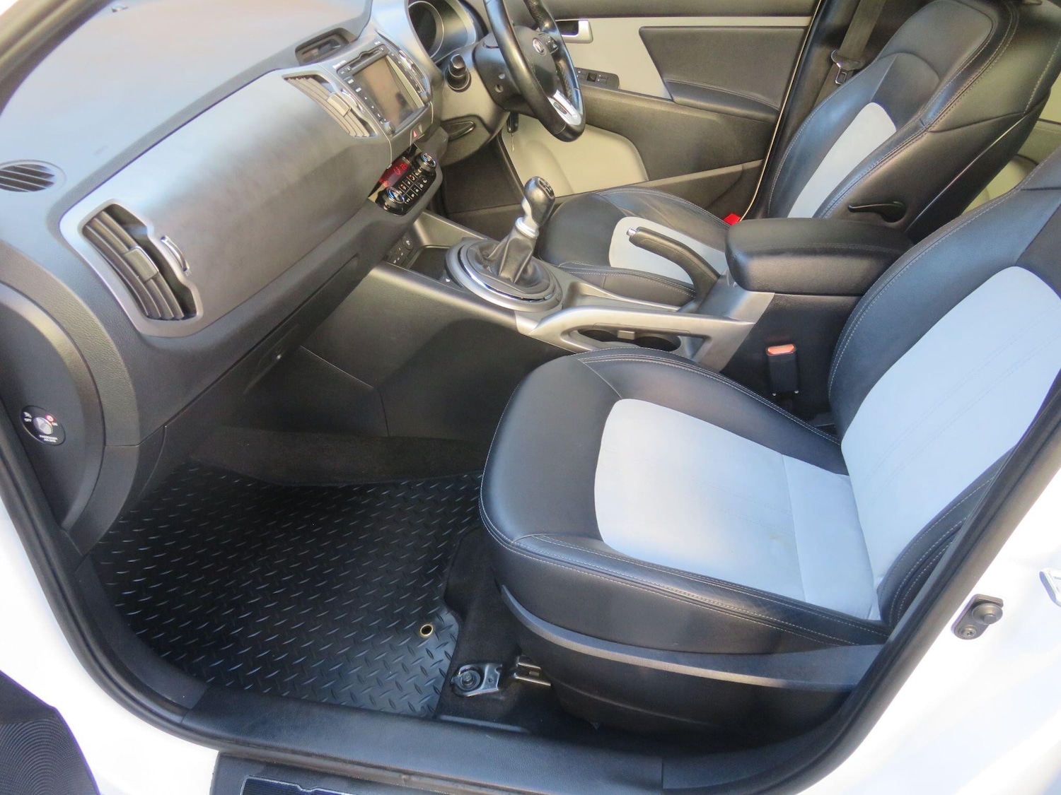 Used Kia Sportage 2015 for sale - 78170979: Photo 41