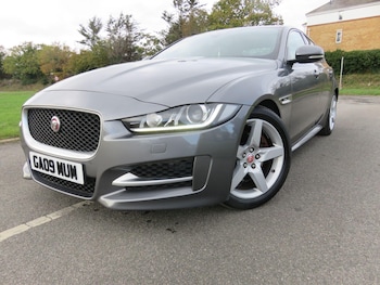 Used Jaguar XE 2016 for sale - 76561697: Photo