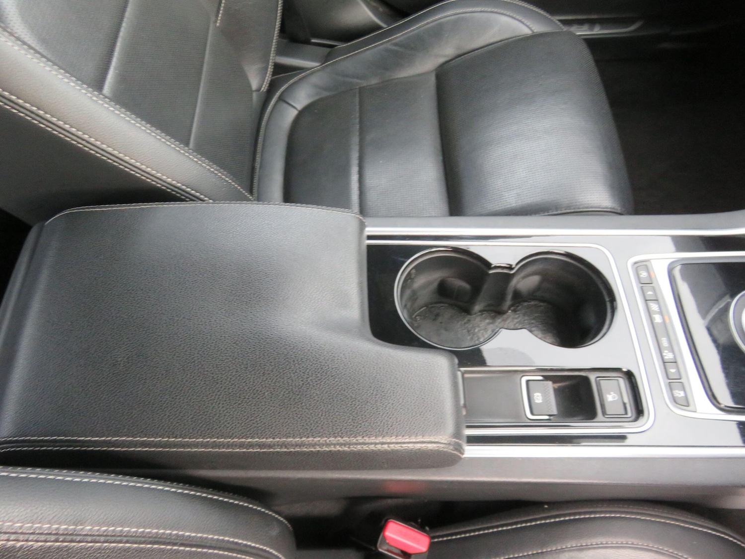 Used Jaguar XE 2016 for sale - 76561697: Photo 43