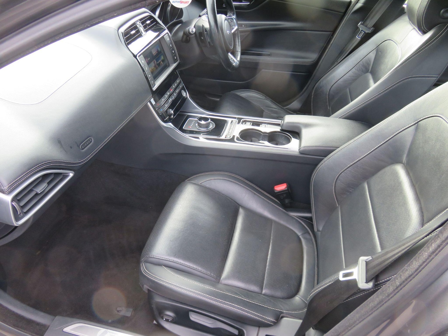 Used Jaguar XE 2016 for sale - 76561697: Photo 46