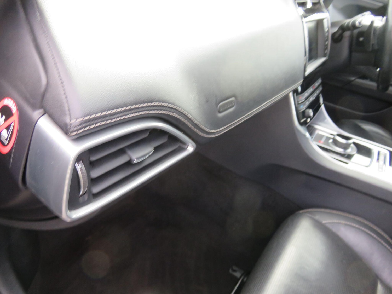 Used Jaguar XE 2016 for sale - 76561697: Photo 47