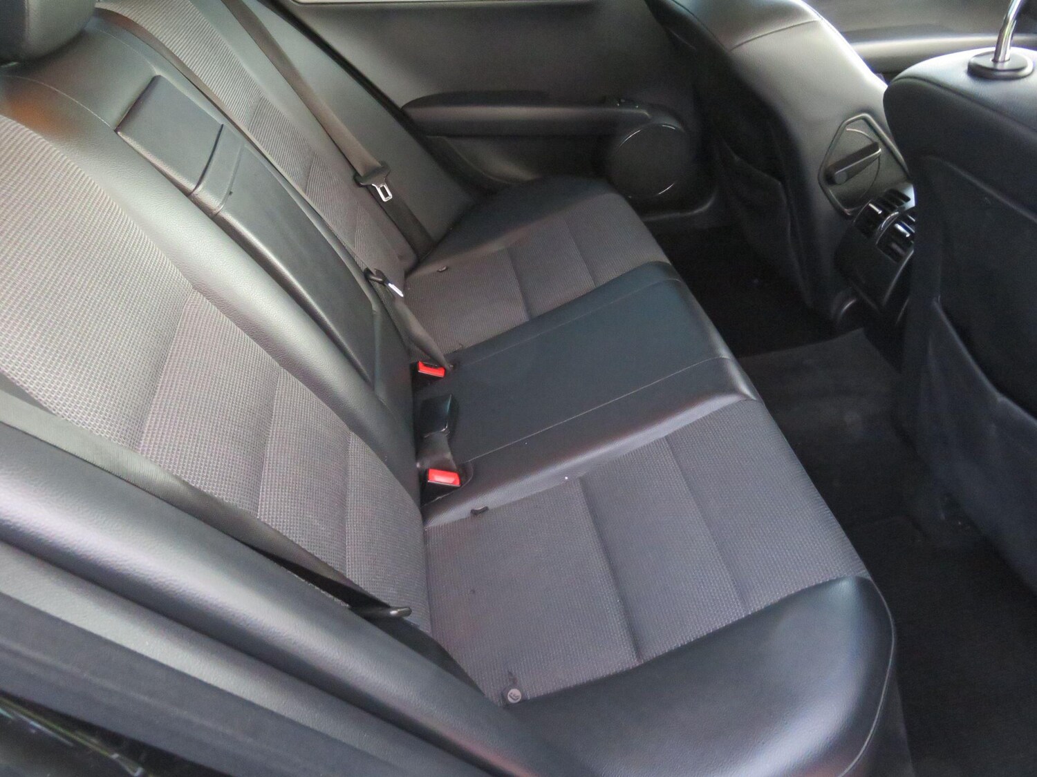 Used Mercedes-Benz C Class for sale - 77704914: Photo 32