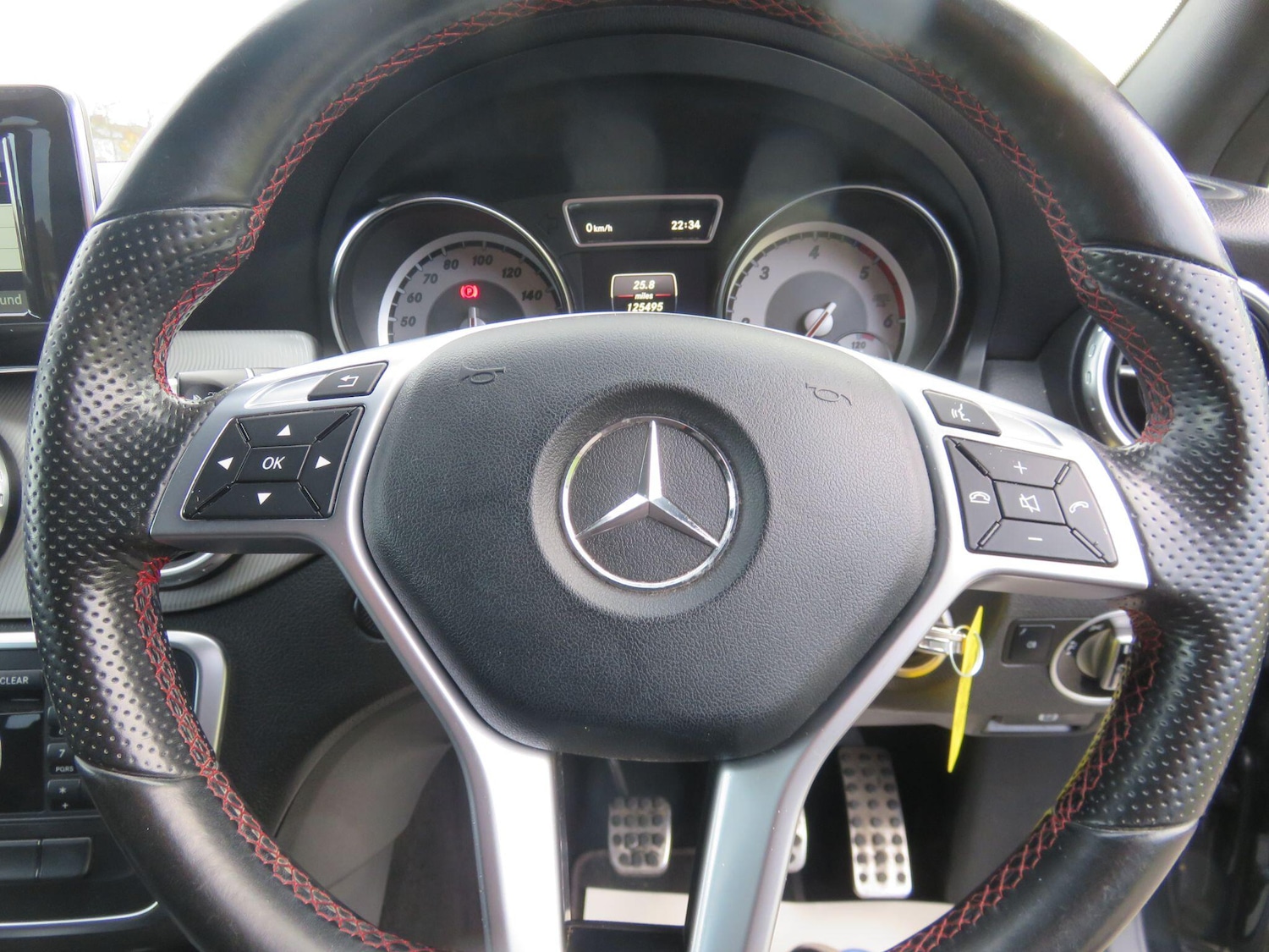 Used Mercedes-Benz GLA 2015 for sale - 76472204: Photo 22