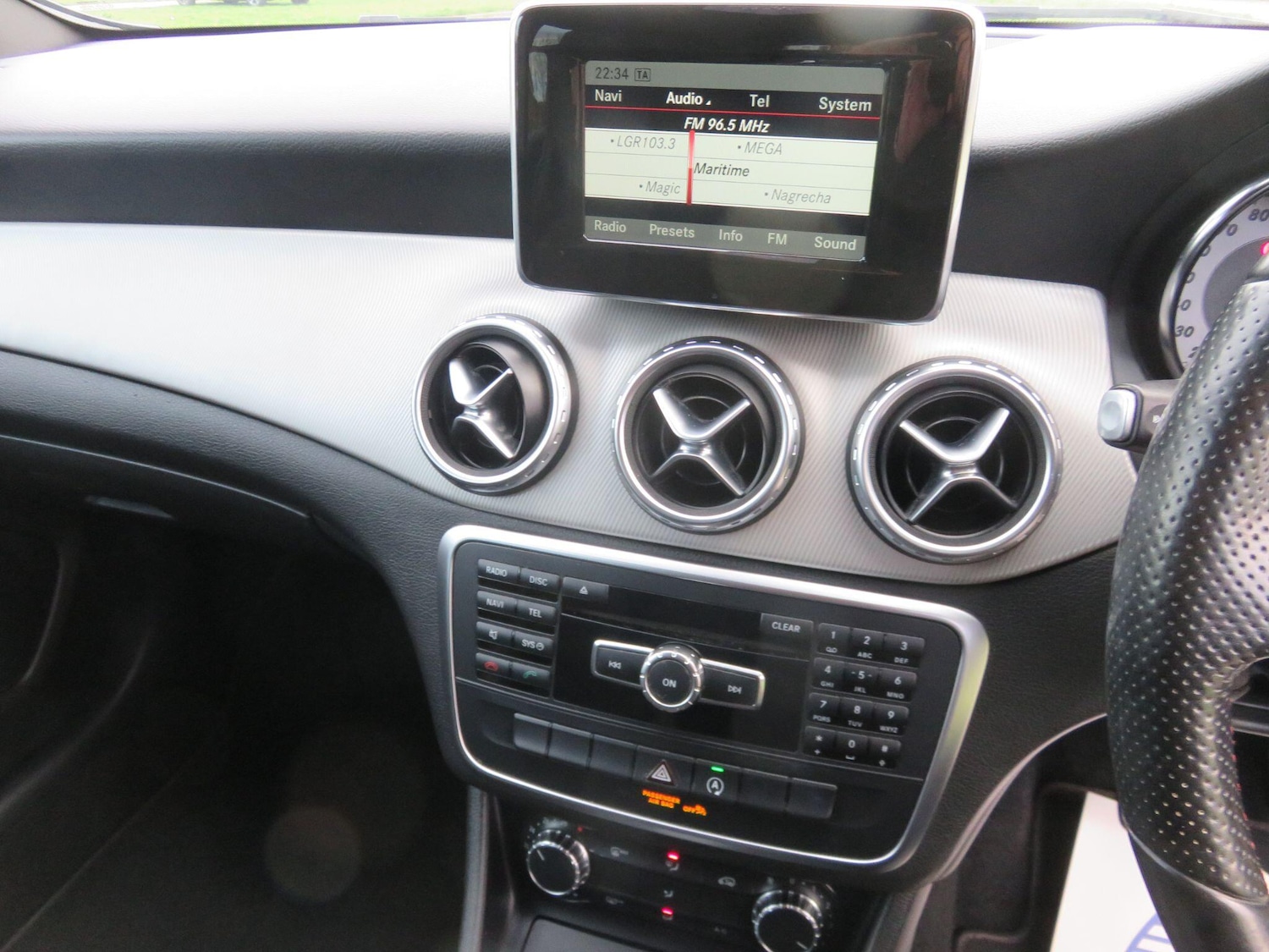 Used Mercedes-Benz GLA 2015 for sale - 76472204: Photo 23