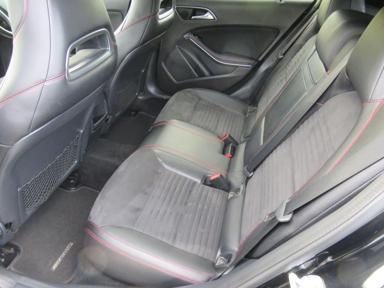 Used Mercedes-Benz GLA 2015 for sale - 76472204: Photo 42