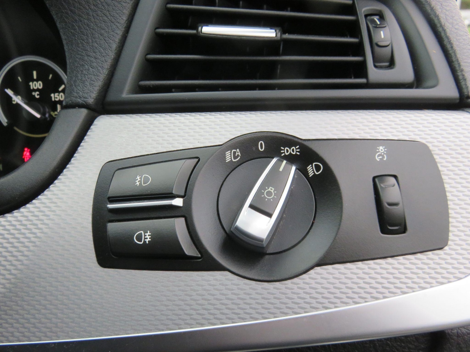 Used BMW 5 Series 2016 for sale - 77143631: Photo 44