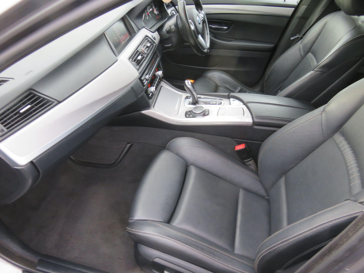 Used BMW 5 Series 2016 for sale - 77143631: Photo 47