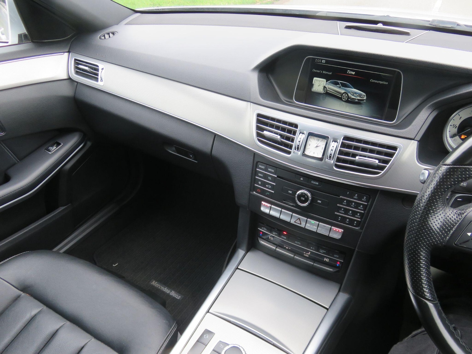 Used Mercedes-Benz E Class for sale - 77705305: Photo 30