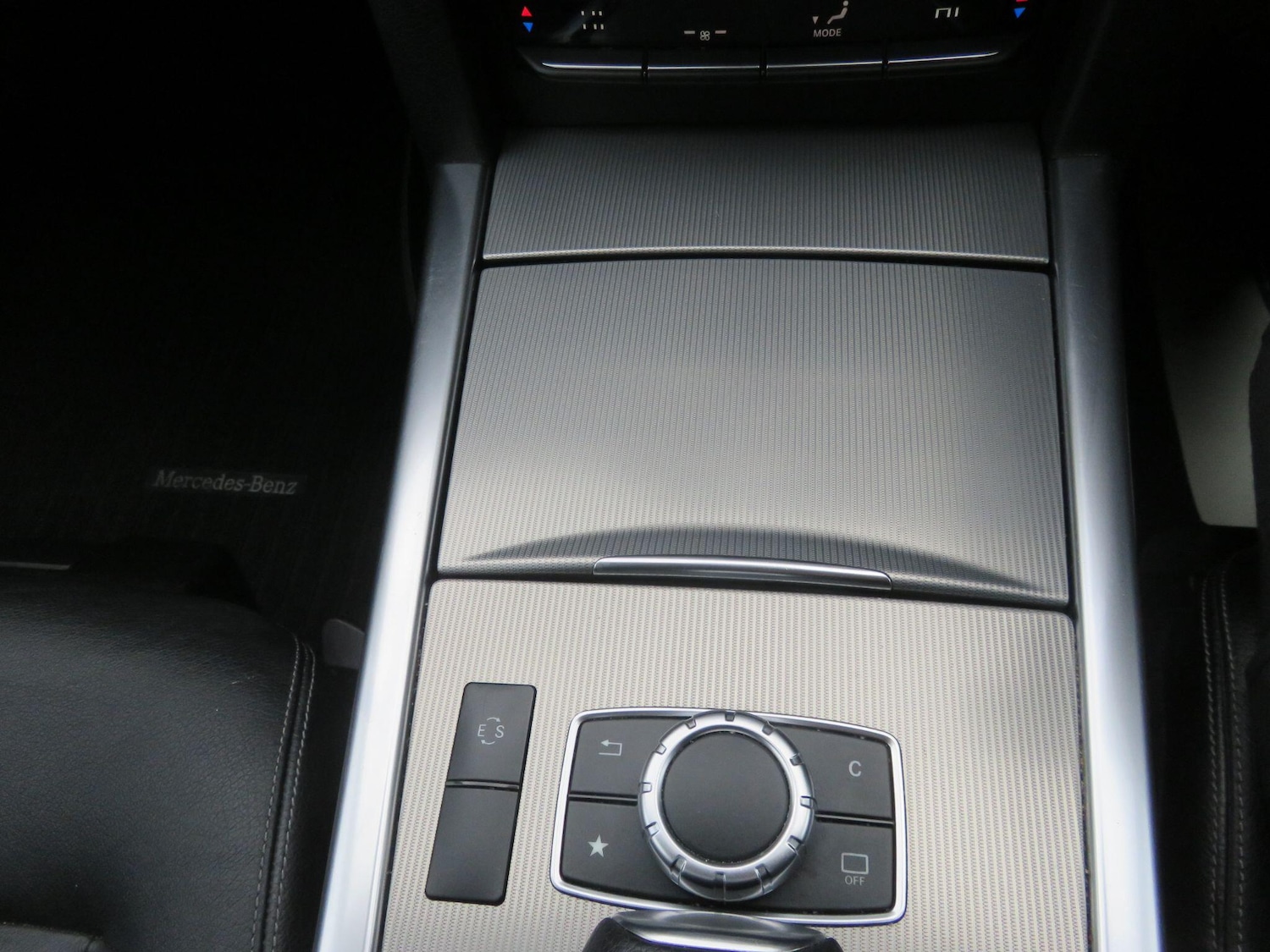 Used Mercedes-Benz E Class for sale - 77705305: Photo 35