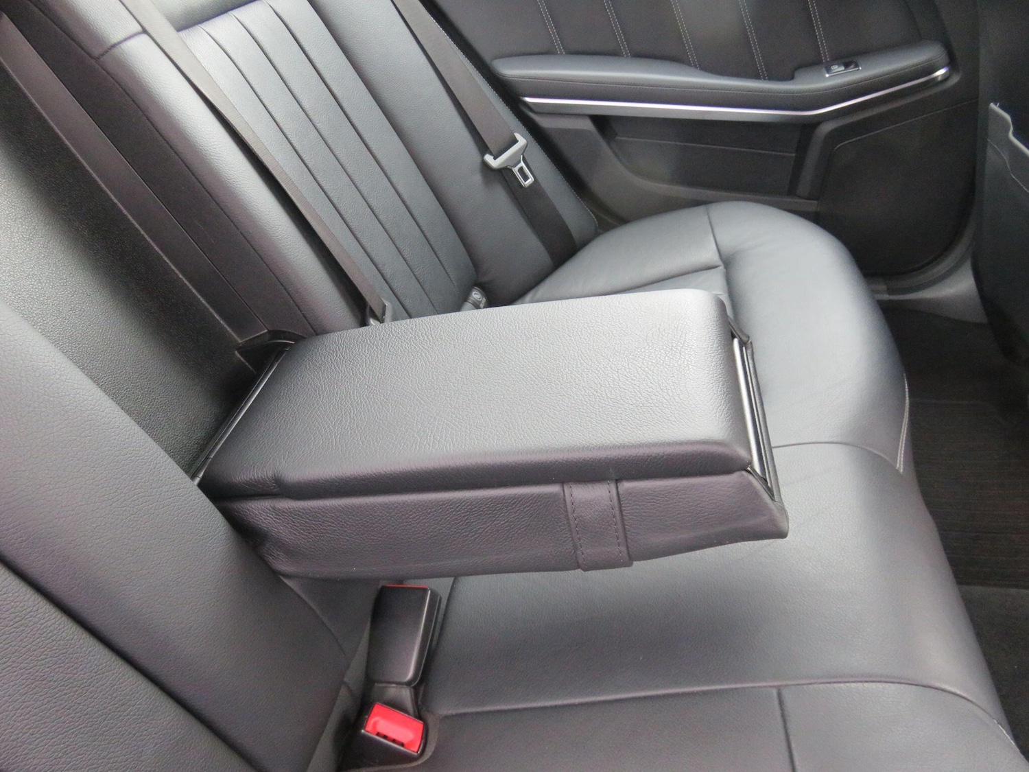 Used Mercedes-Benz E Class for sale - 77705305: Photo 43