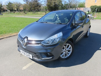 Used Renault Clio 2018 for sale - 78376237: Photo