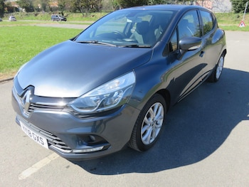 Used Renault Clio 2018 for sale - 78376237: Photo