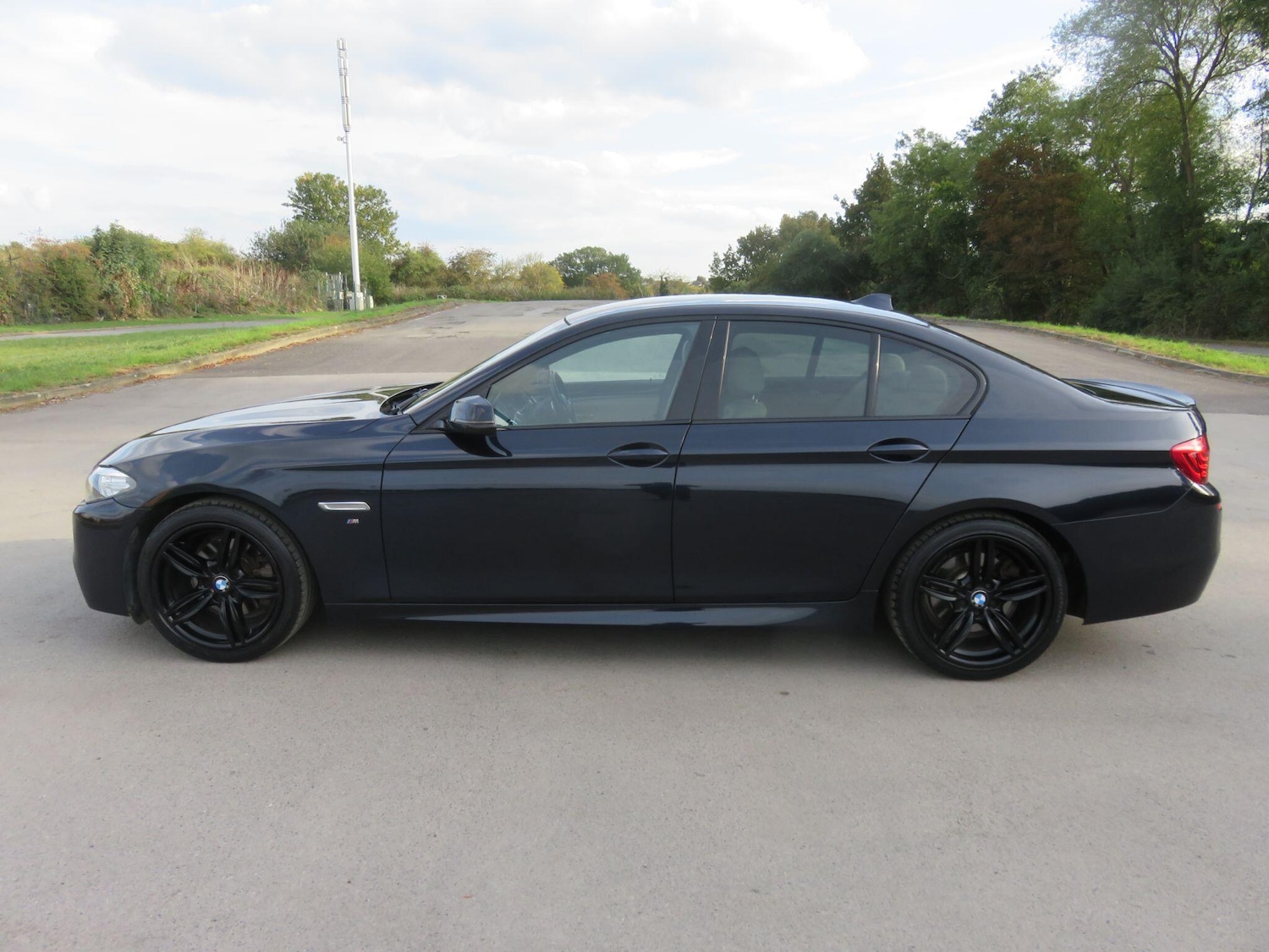 Used BMW 5 Series 2014 for sale - 76259433: Photo 15