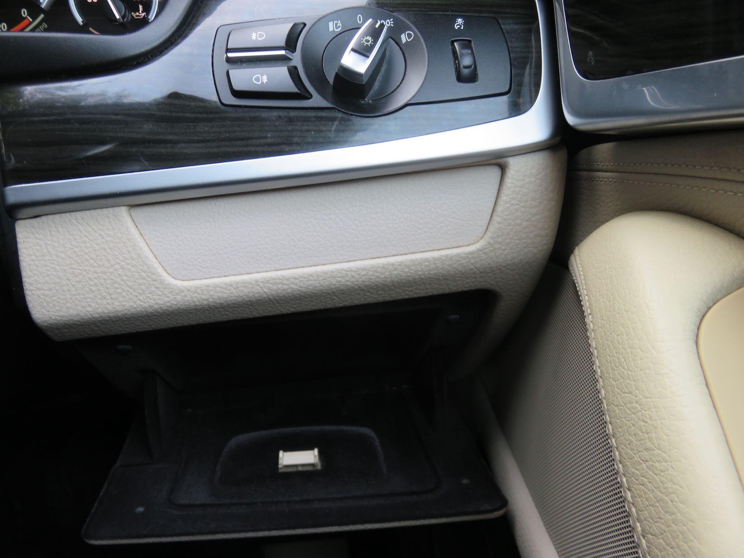 Used BMW 5 Series 2014 for sale - 76259433: Photo 27