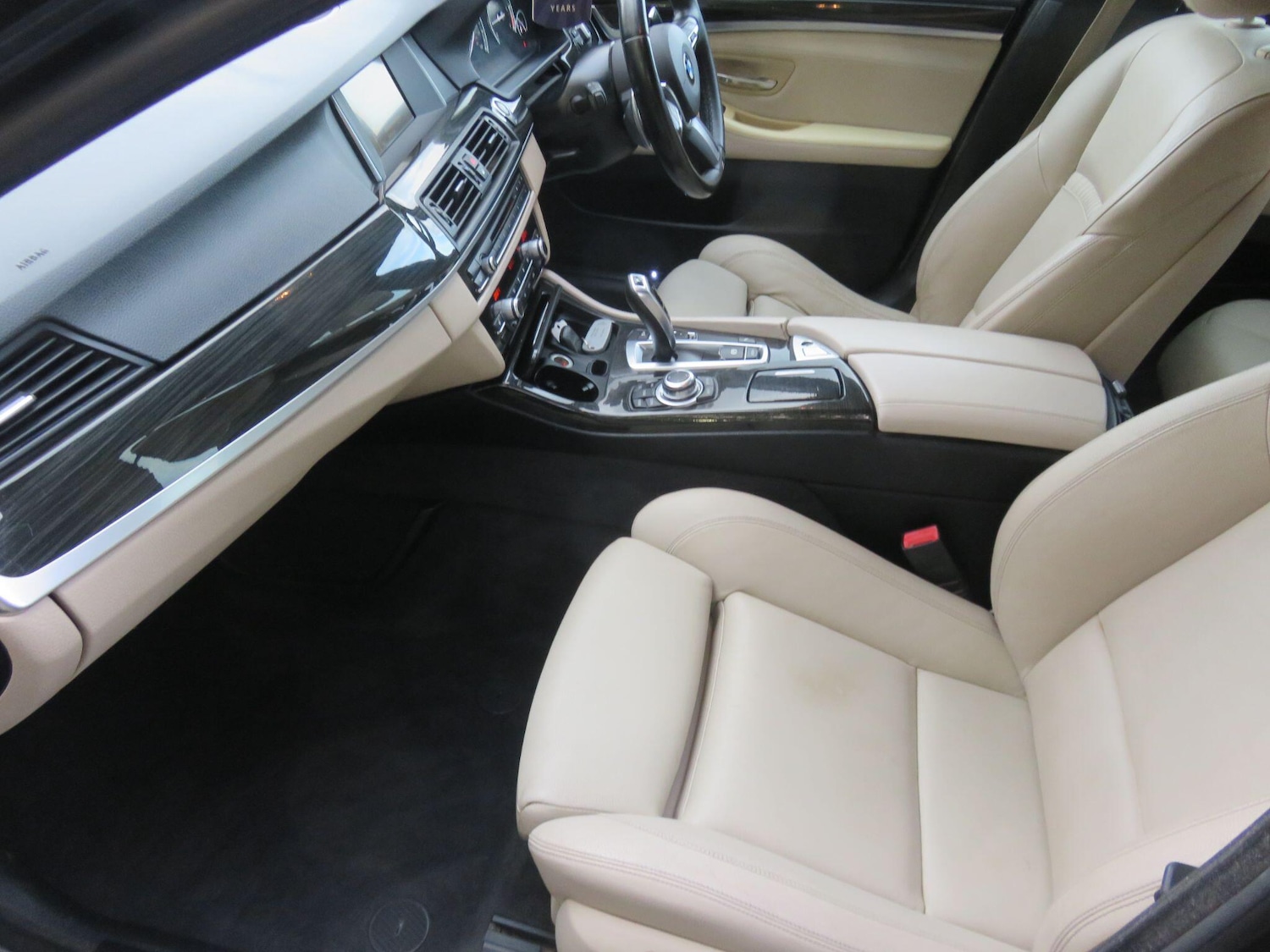 Used BMW 5 Series 2014 for sale - 76259433: Photo 45