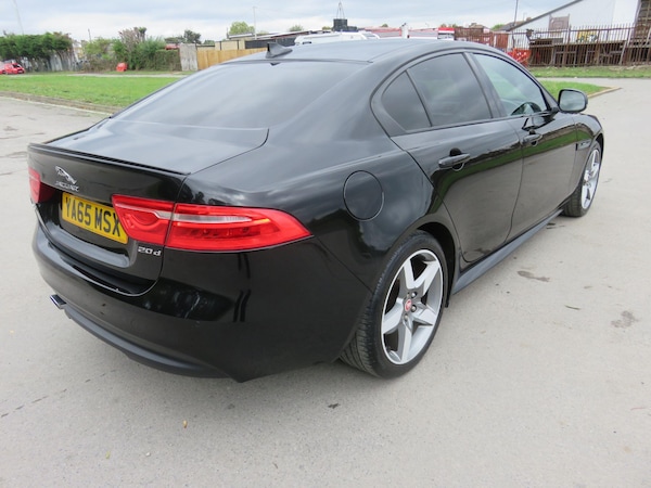 Used Jaguar XE 2016 for sale - 76226947: Photo 12