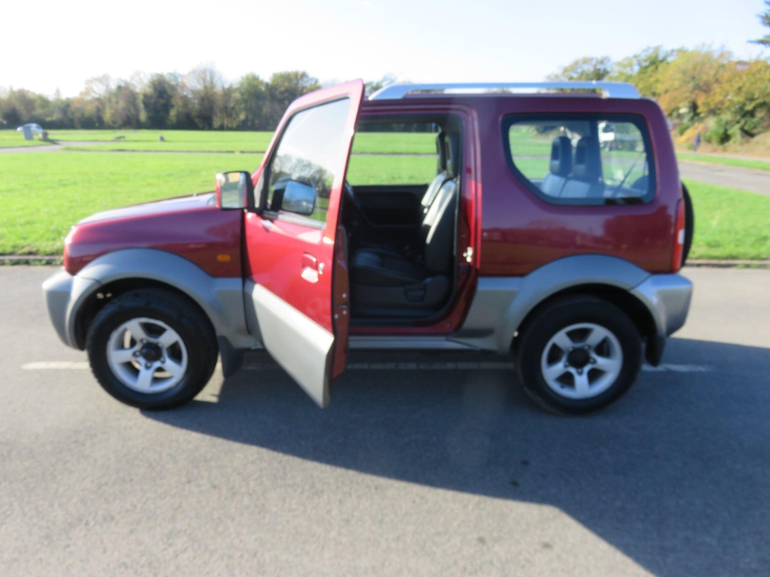 Used Suzuki Jimny 2007 for sale - 76975957: Photo 17