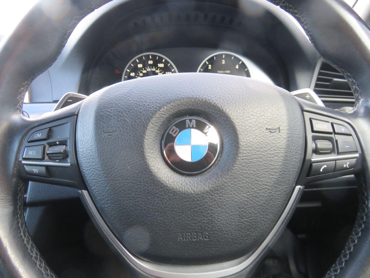 Used BMW 5 Series 2015 for sale - 77479591: Photo 25