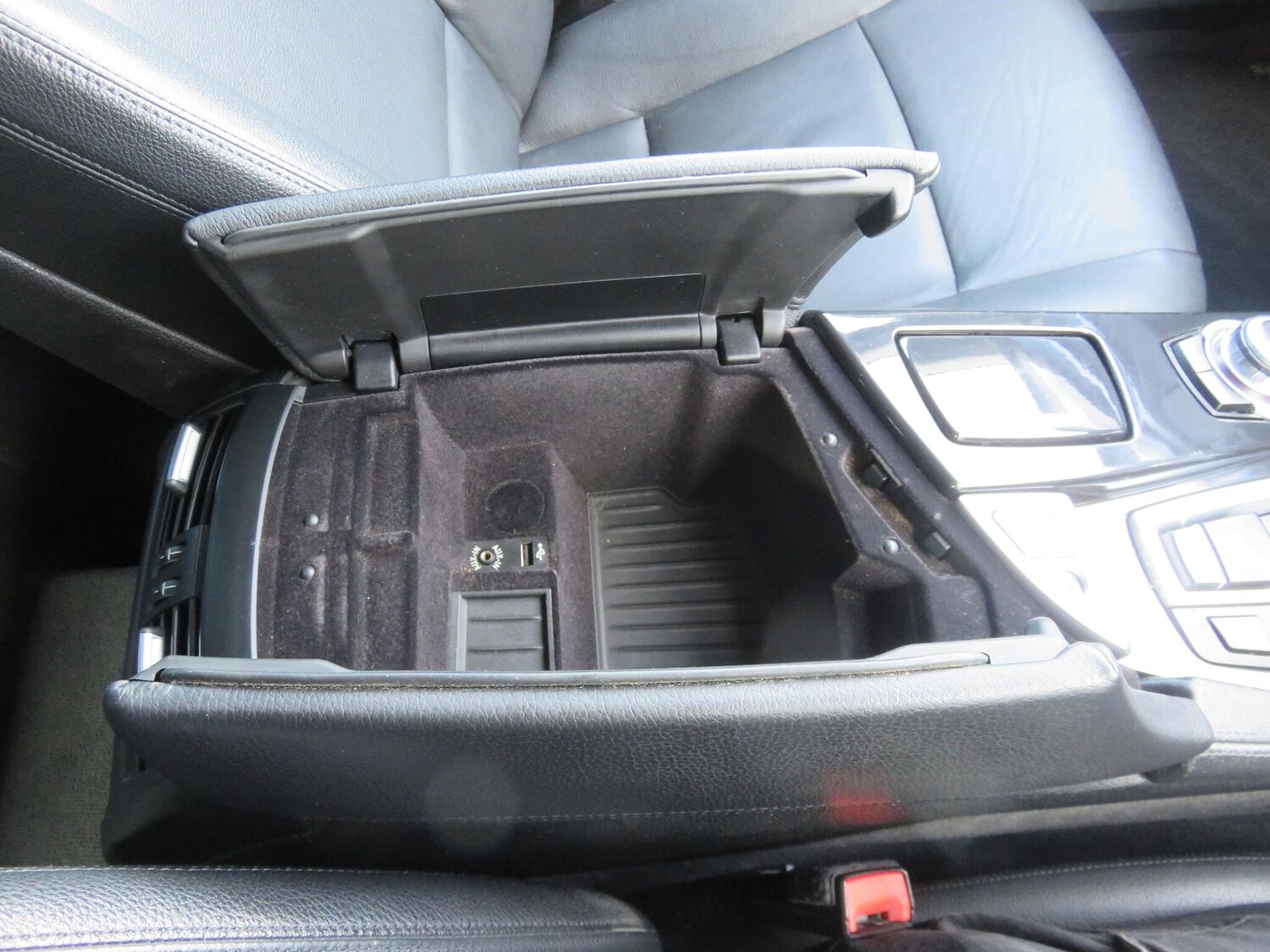 Used BMW 5 Series 2015 for sale - 77479591: Photo 41