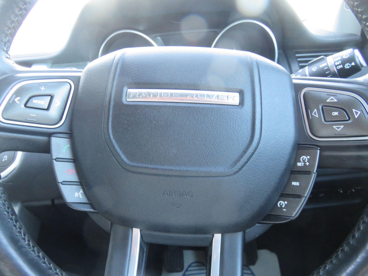 Used Land Rover Range Rover Evoque 2017 for sale - 77203784: Photo 22