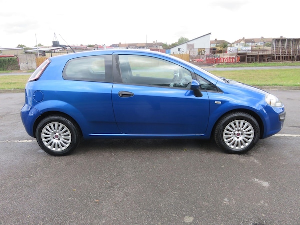 Used Fiat Punto Evo 2010 for sale - 75756371: Photo 11