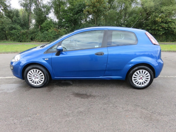 Used Fiat Punto Evo 2010 for sale - 75756371: Photo 15