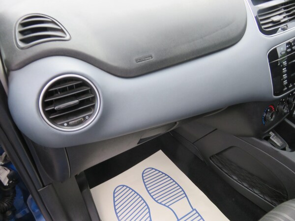 Used Fiat Punto Evo 2010 for sale - 75756371: Photo 27