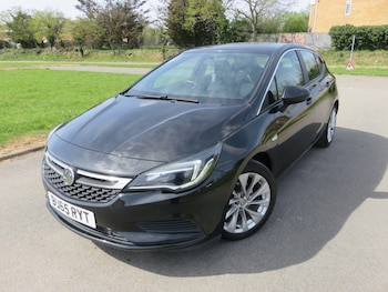 Used Vauxhall Astra 2016 for sale - 78205522: Photo