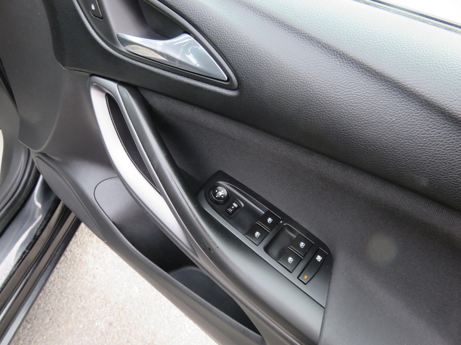 Used Vauxhall Astra for sale - 78205522: Photo 28