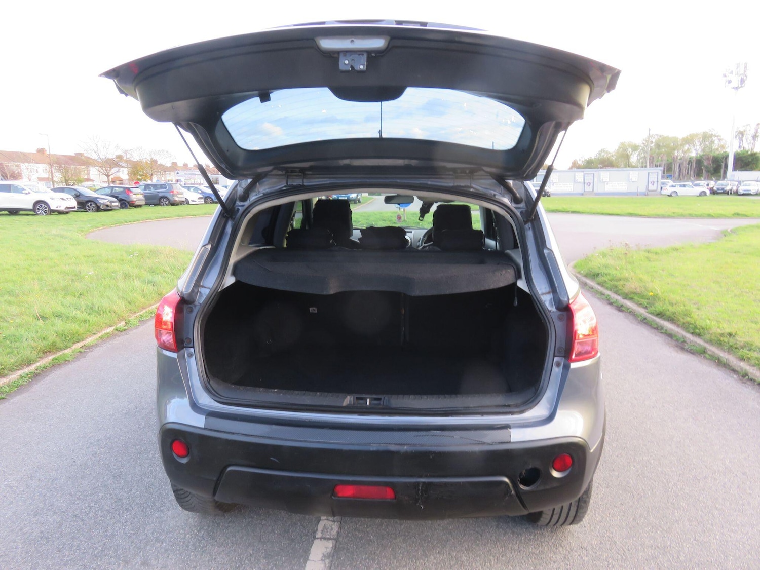 Used Nissan Qashqai 2008 for sale - 76409383: Photo 18