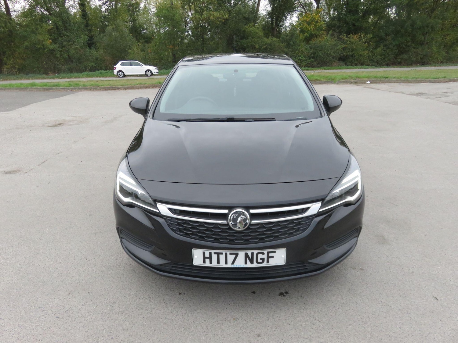 Used Vauxhall Astra 2017 for sale - 76318004: Photo 5