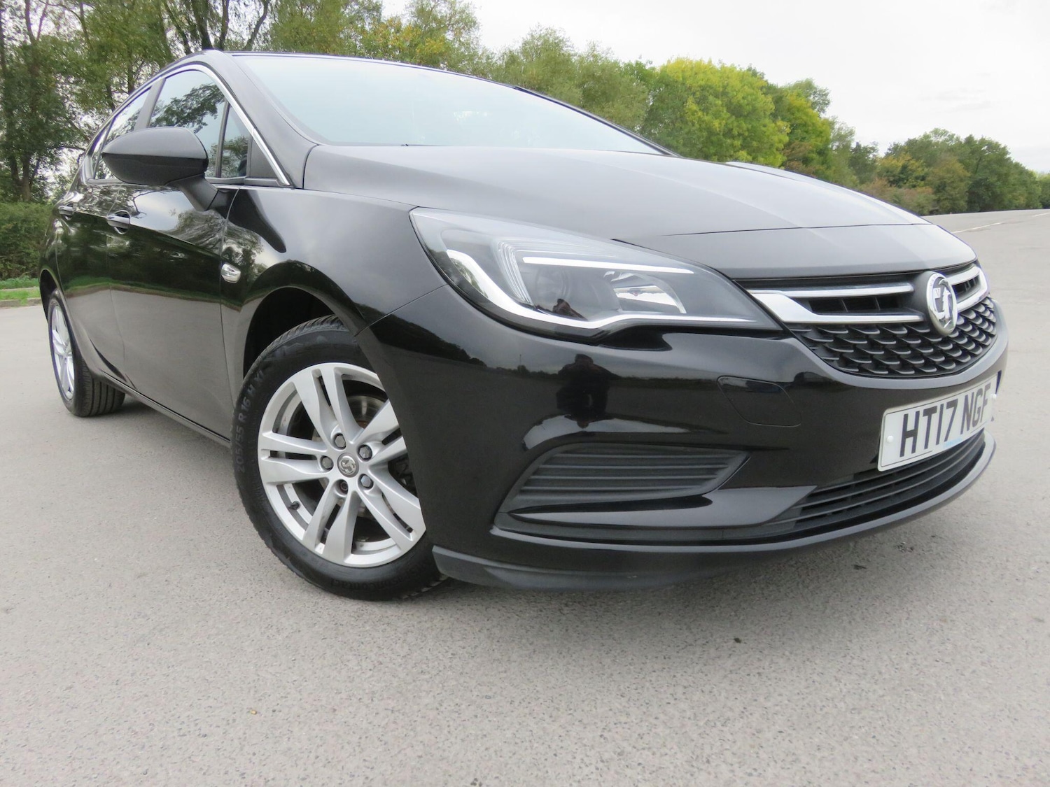 Used Vauxhall Astra 2017 for sale - 76318004: Photo 8