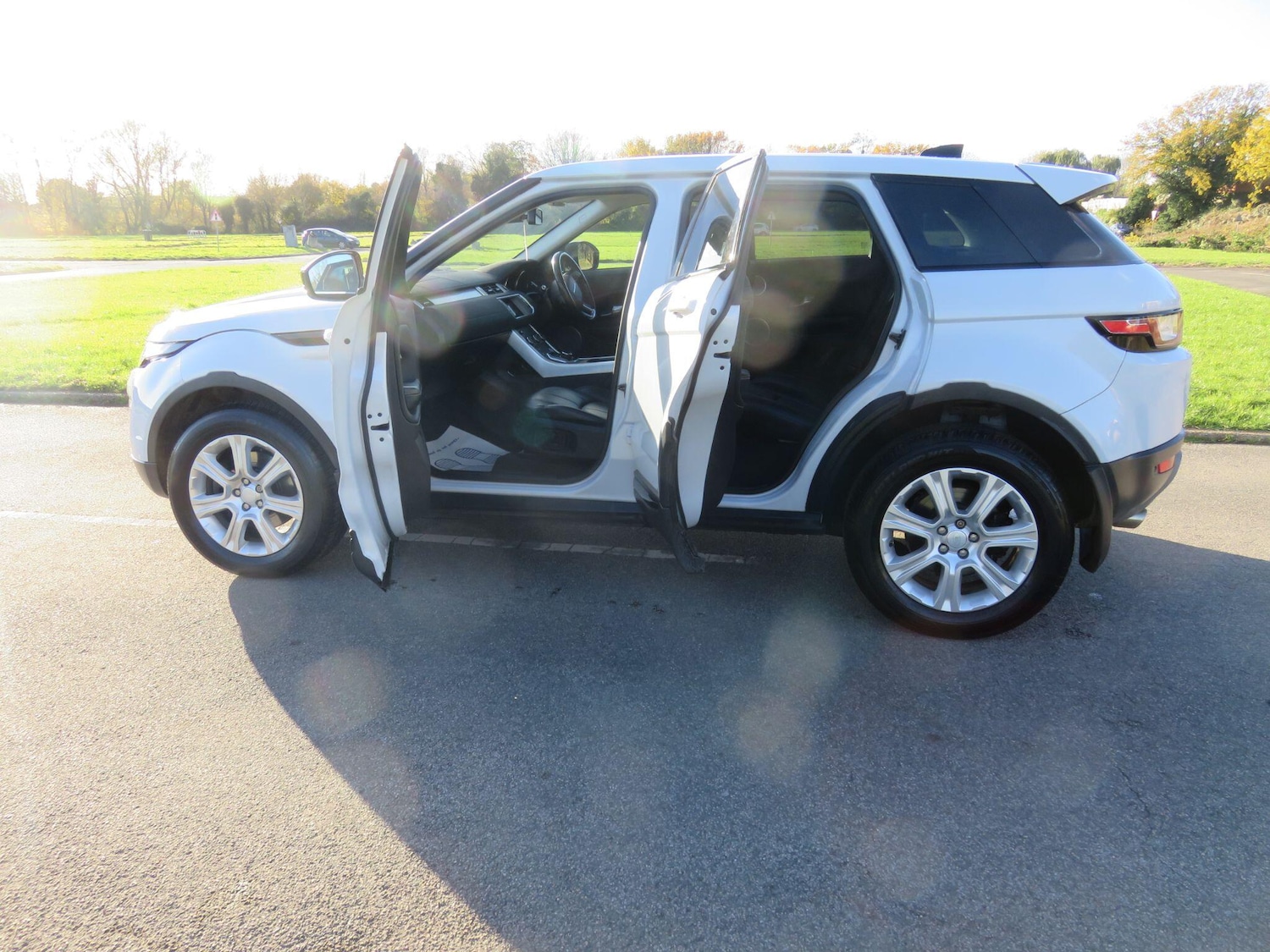 Used Land Rover Range Rover Evoque 2017 for sale - 76759735: Photo 17