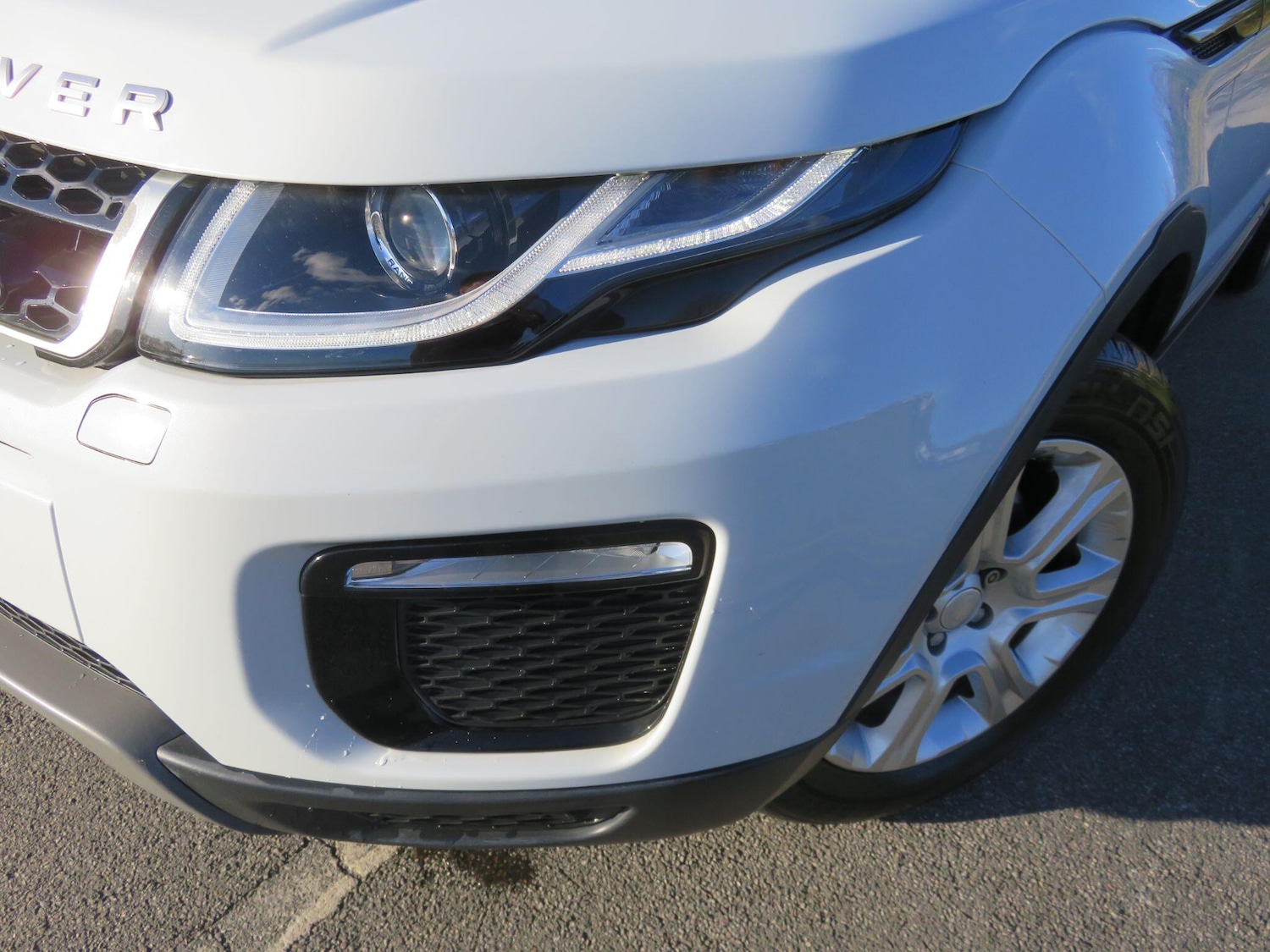 Used Land Rover Range Rover Evoque 2017 for sale - 76759735: Photo 4