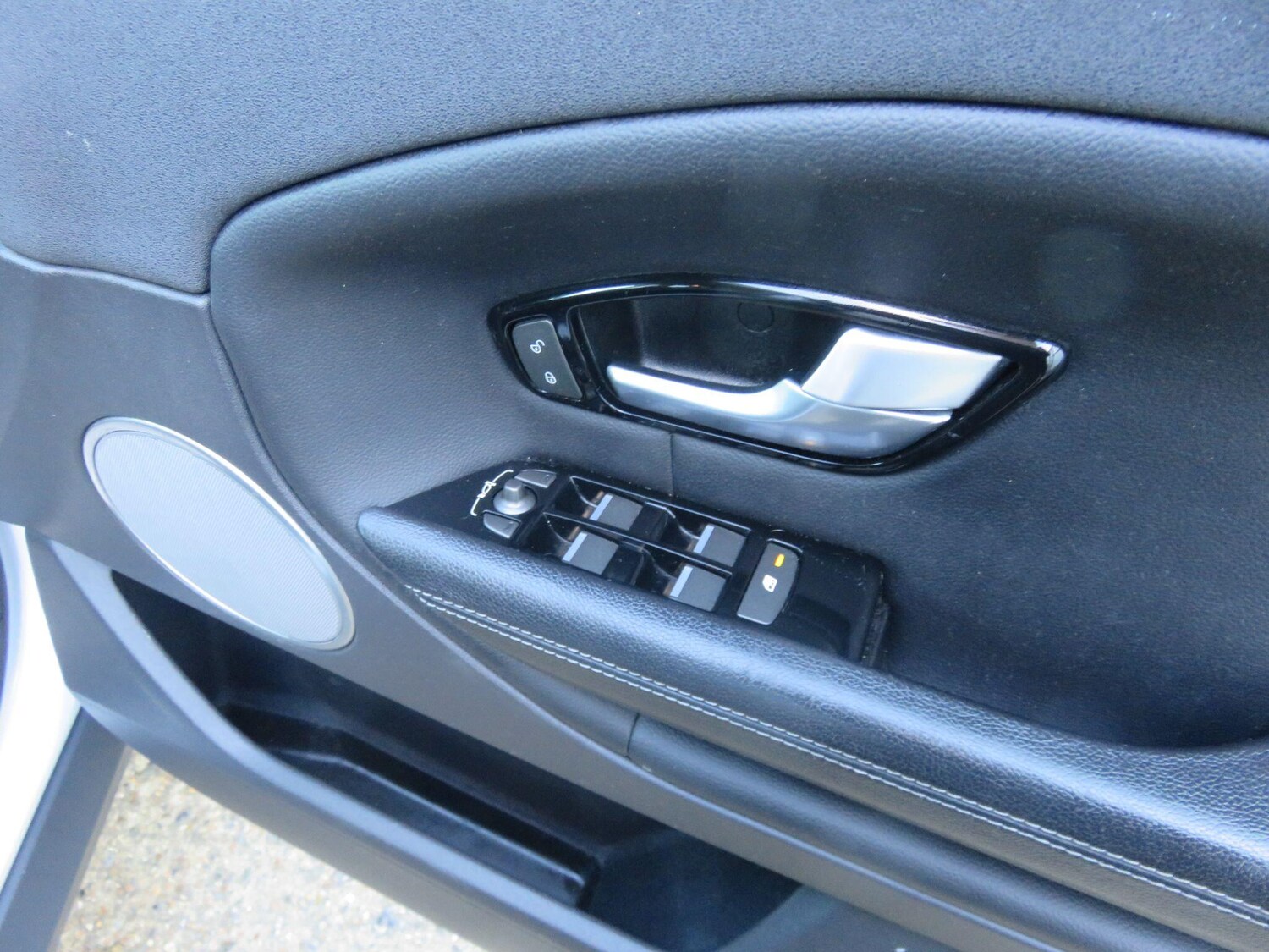 Used Land Rover Range Rover Evoque 2017 for sale - 76759735: Photo 42