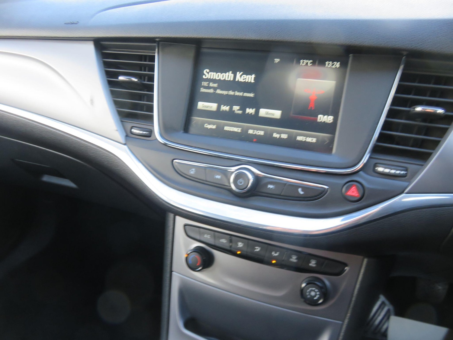 Used Vauxhall Astra 2016 for sale - 77119619: Photo 24