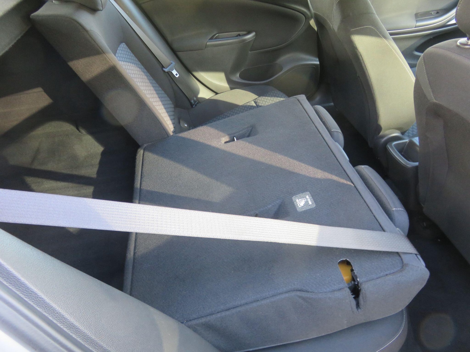 Used Vauxhall Astra 2016 for sale - 77119619: Photo 35