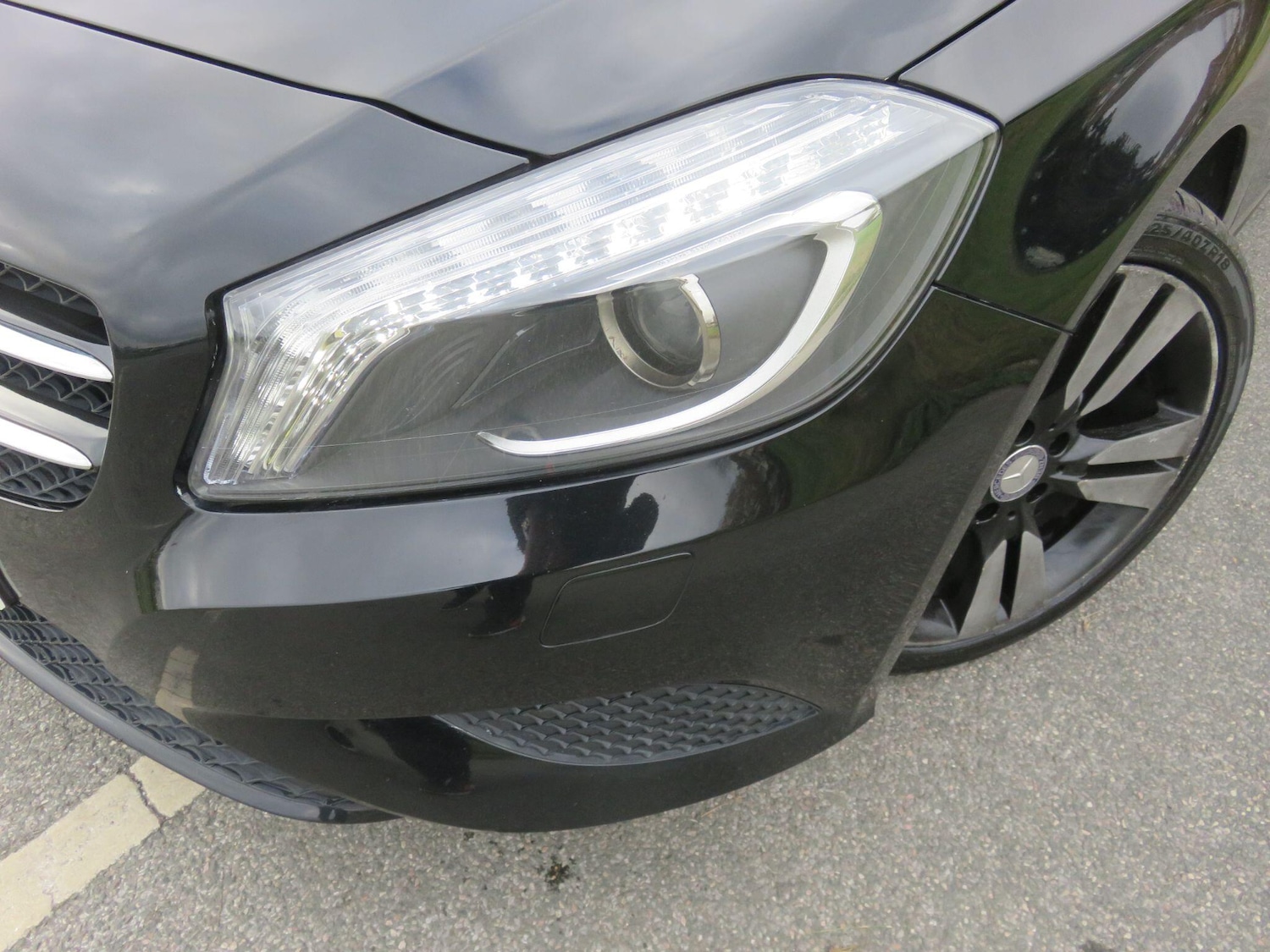 Used Mercedes-Benz A-Class 2014 for sale - 76550587: Photo 4